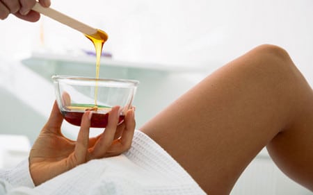 эпиляция воском как наносить воск