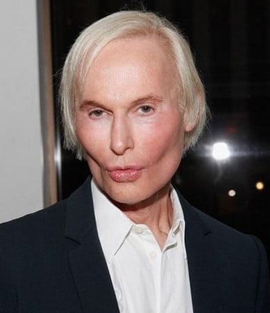 поклонник ботокса Фредерик Брандт