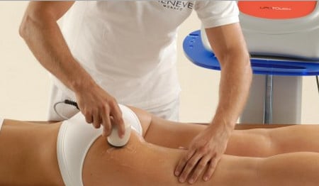 кожные покровы остаются целыми липосакция