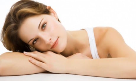 Ультразвуковая чистка лица - один из самых щадящих видов пилинга чистая кожа