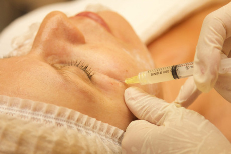 Фибробласты - основной строительный материал нашей кожи