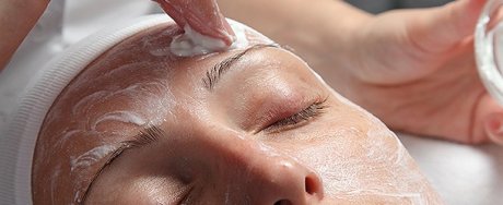 Аппаратная чистка лица