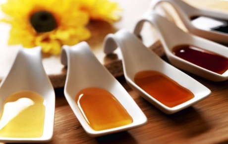 Шугаринг - эпиляция сахаром